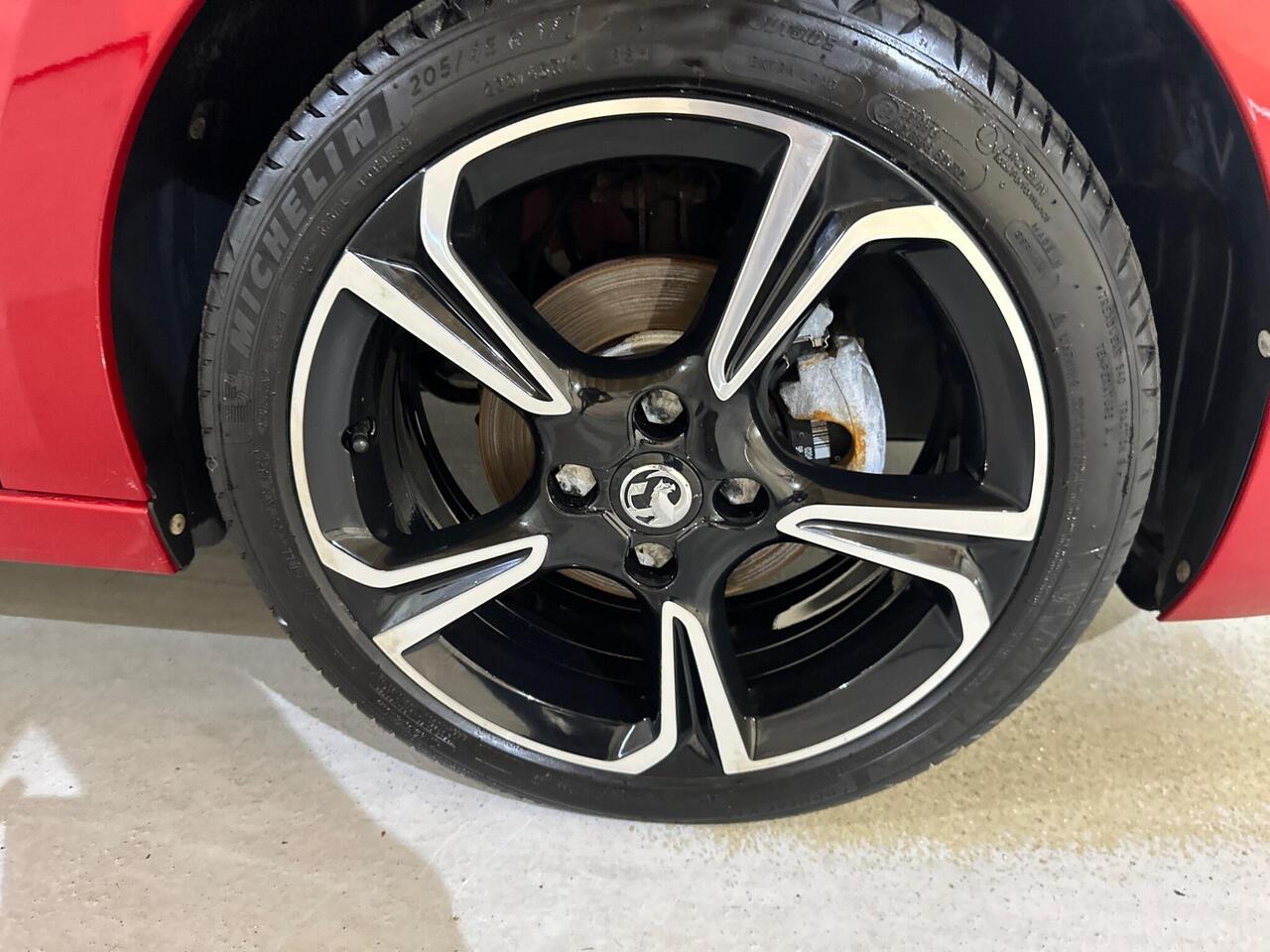 Vauxhall Corsa FH21VWO