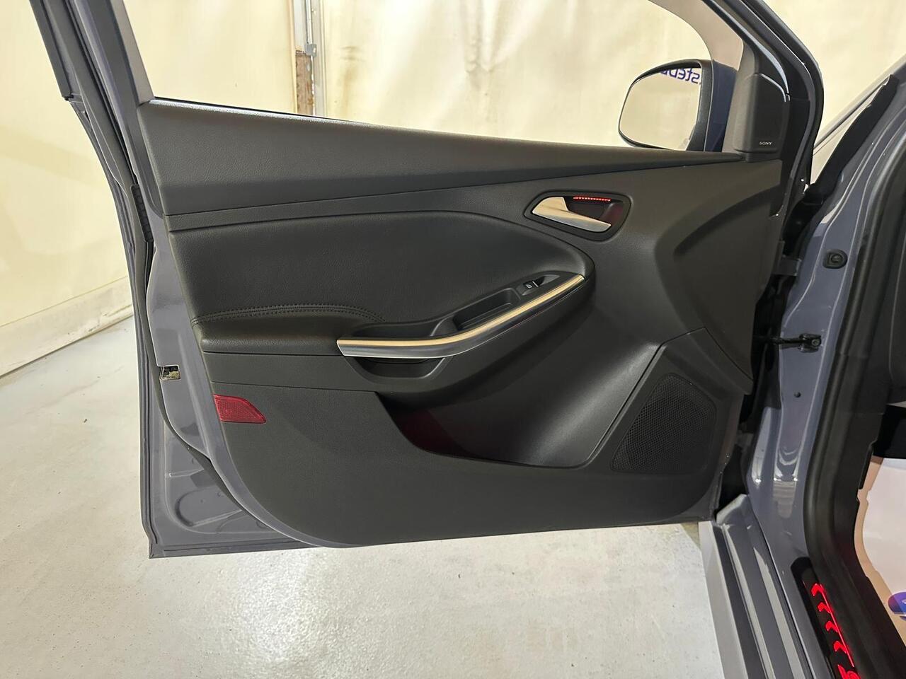 Ford Focus GH18JXT