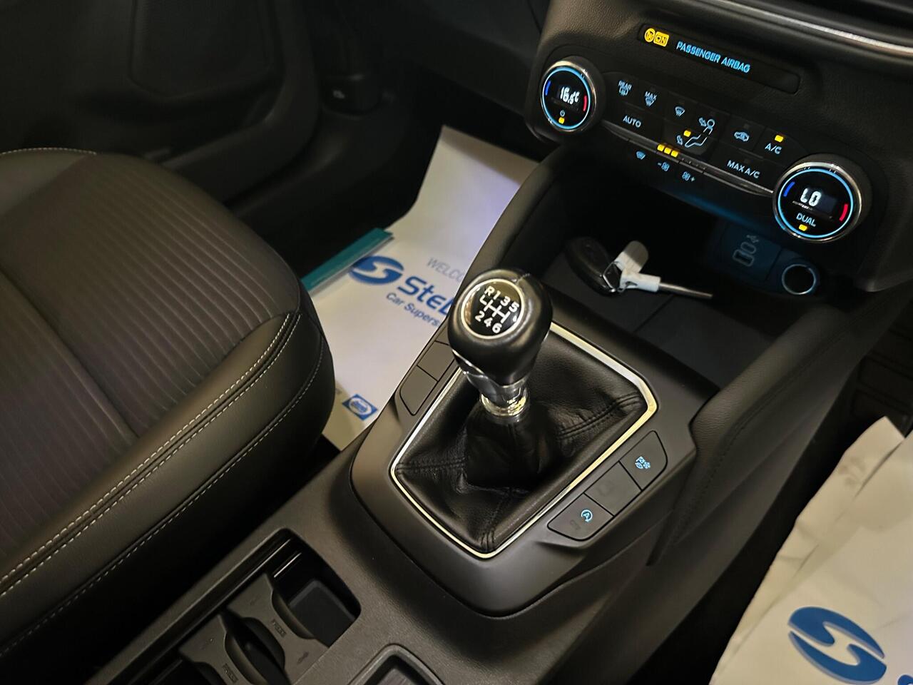 Ford Kuga YS22ENO