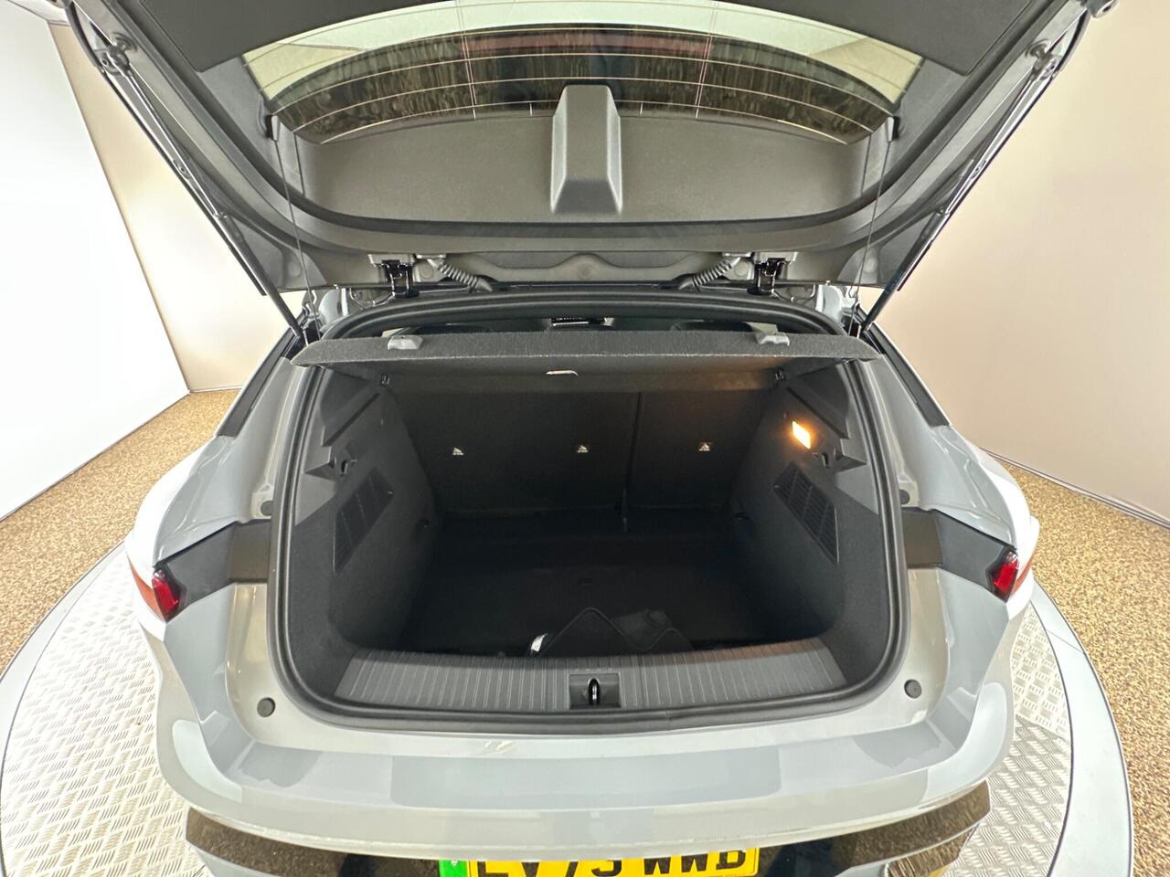 Renault Megane E-Tech LV73WWB