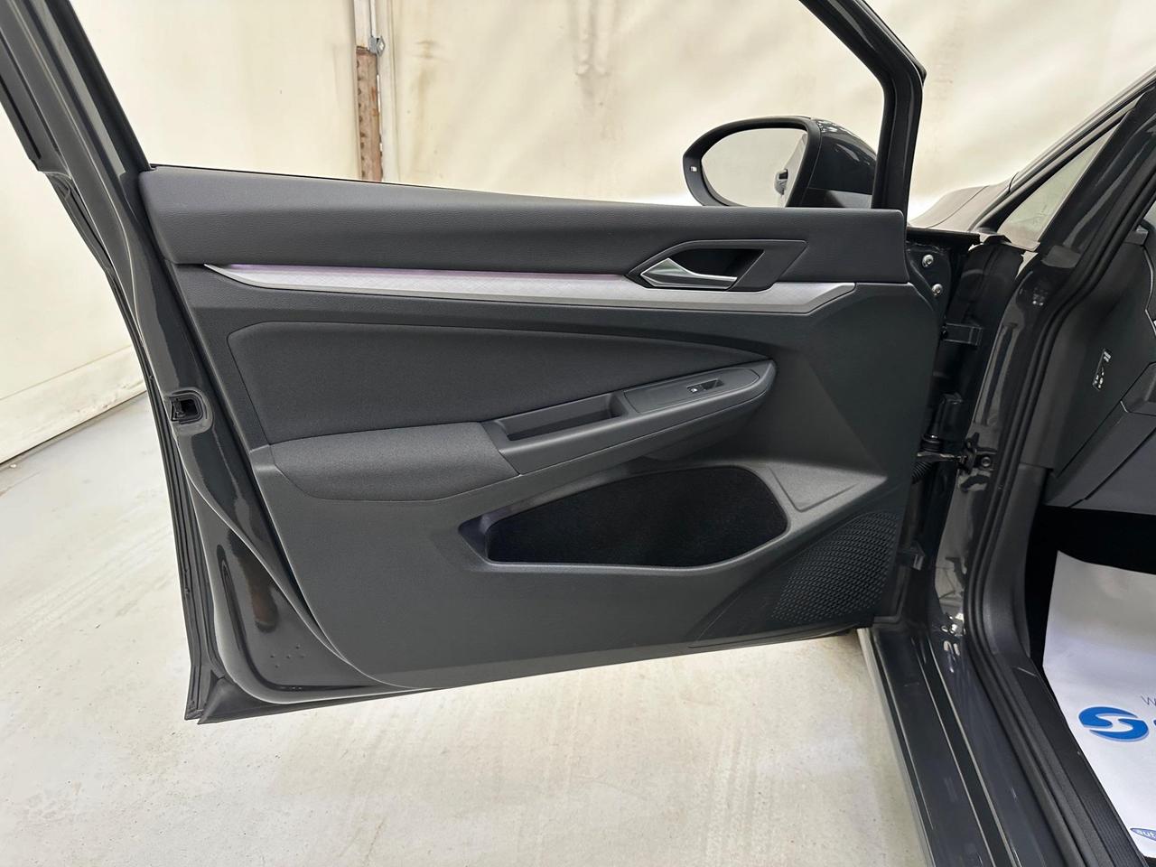 Volkswagen Golf WR70DMZ