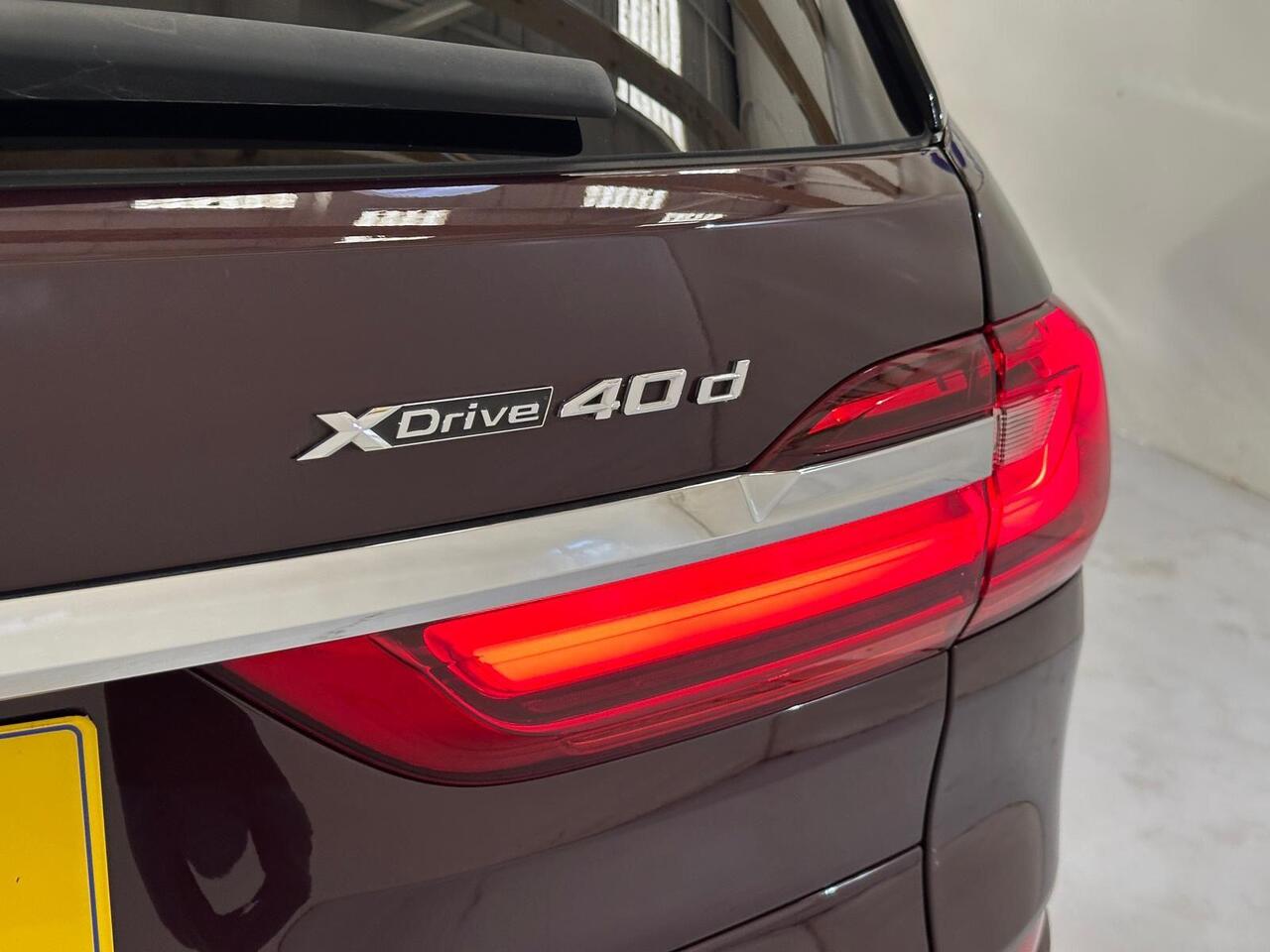 BMW X7 AP21DXA