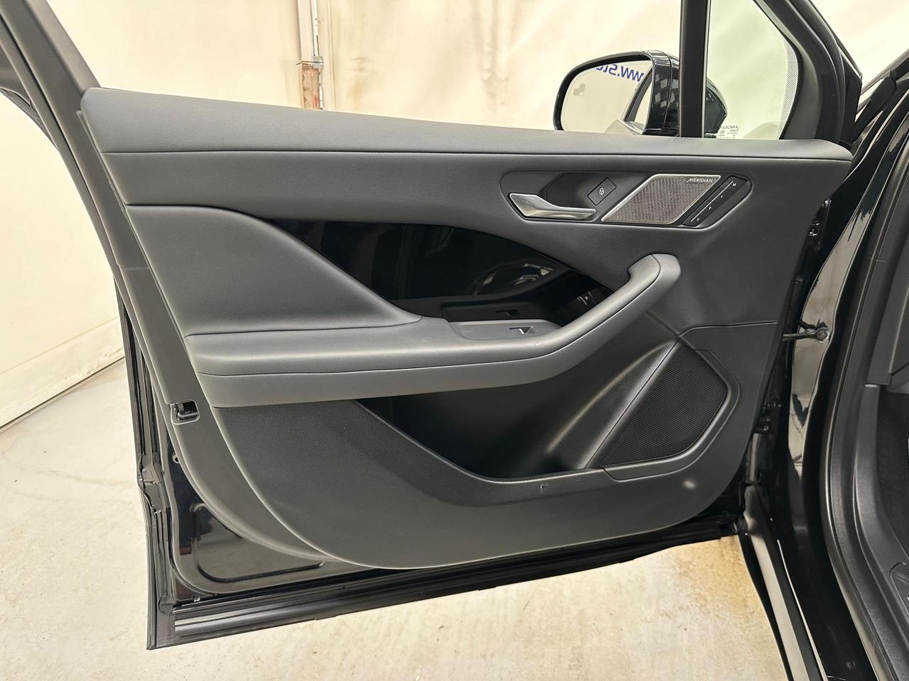Jaguar I-PACE OV20GNK