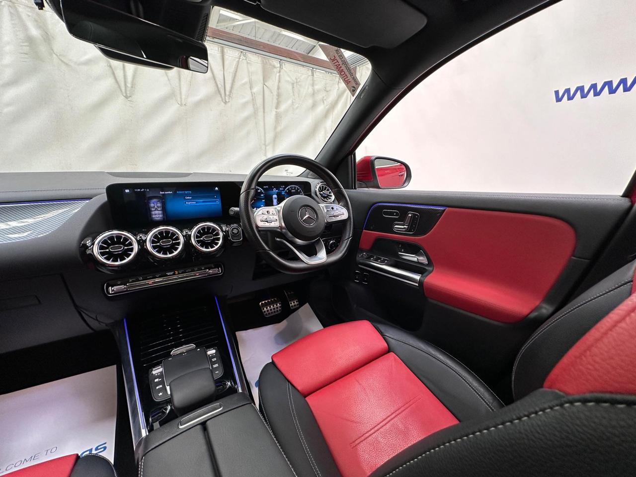 Mercedes-Benz GLA AO21UTZ