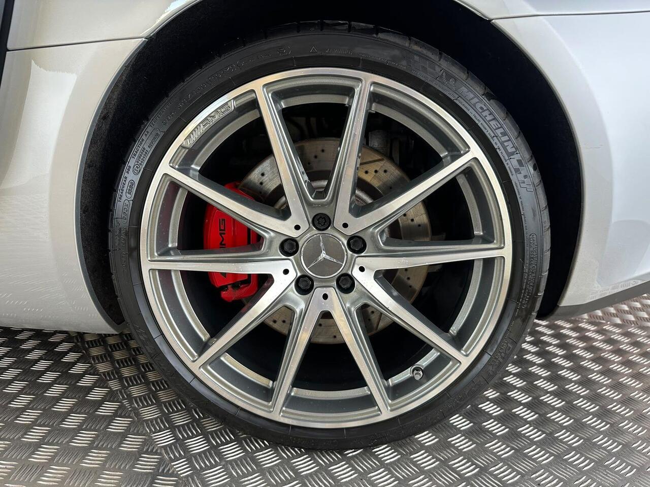Mercedes-Benz AMG GT CK19YWD