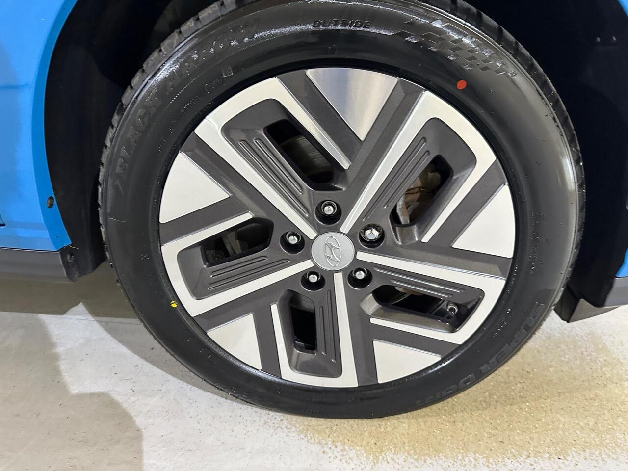 Hyundai KONA CA22BUE