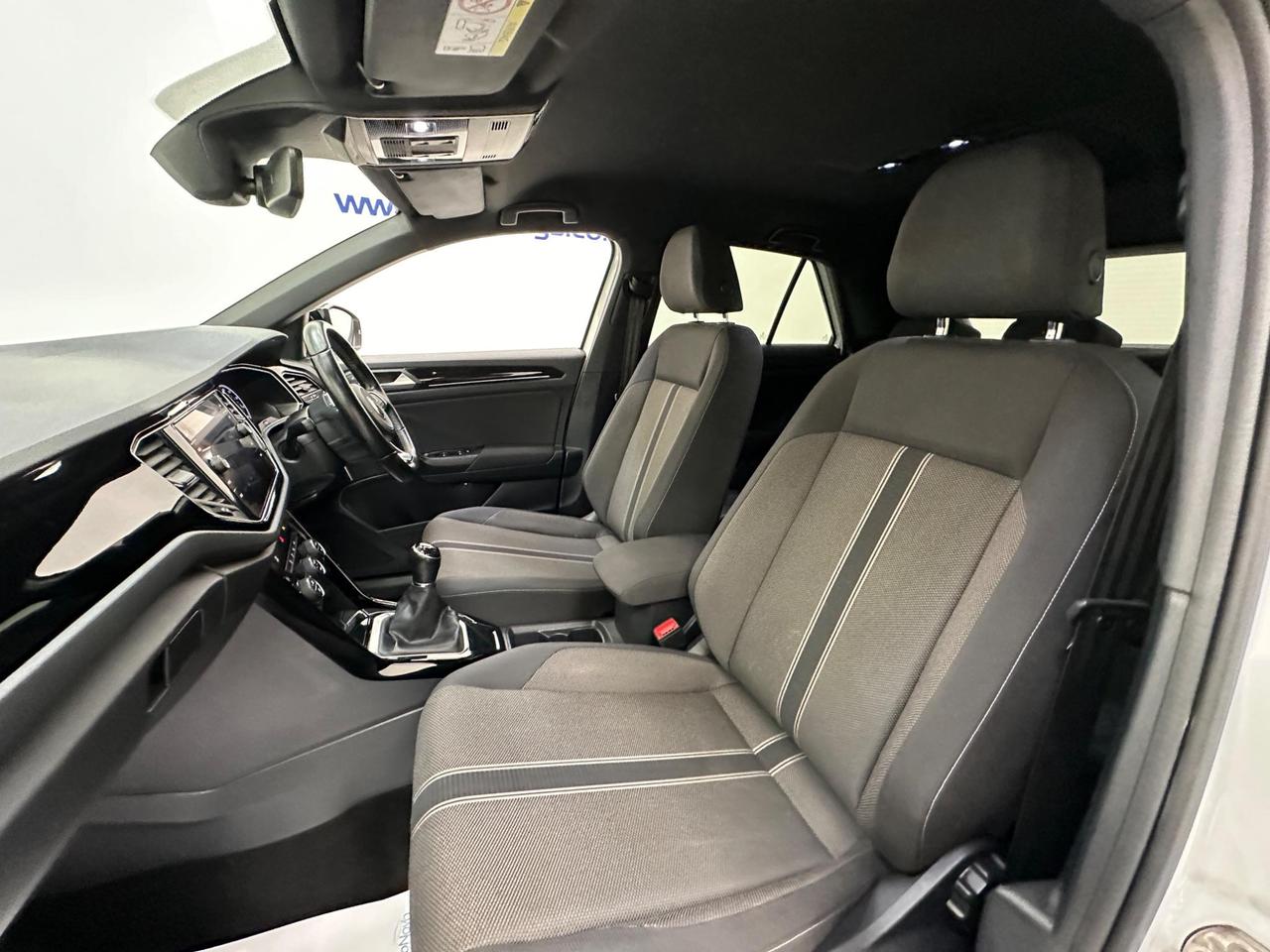 Volkswagen T-Roc VE21ZBG