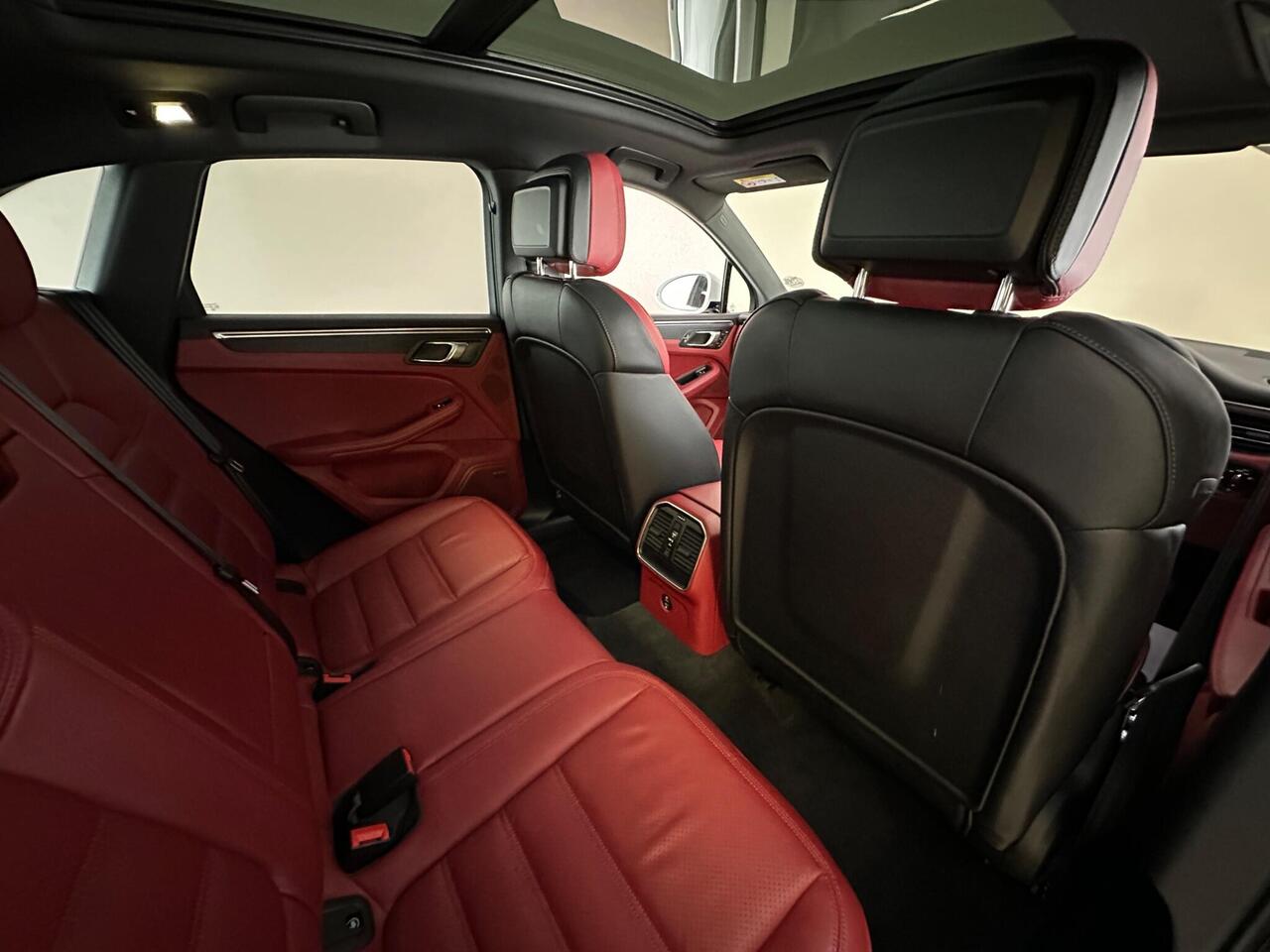 Porsche Macan AP24DWK