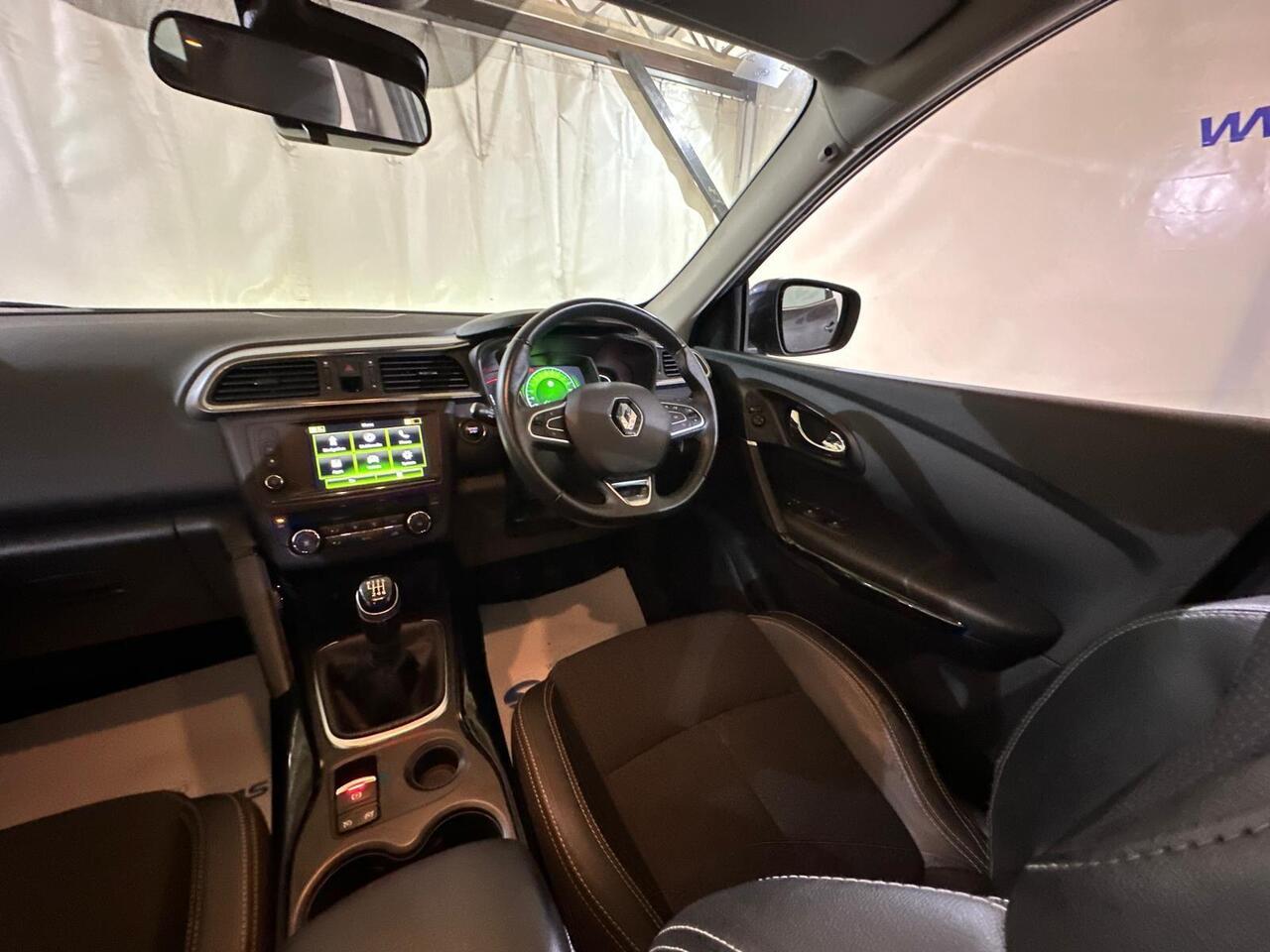 Renault Kadjar HV68XJN