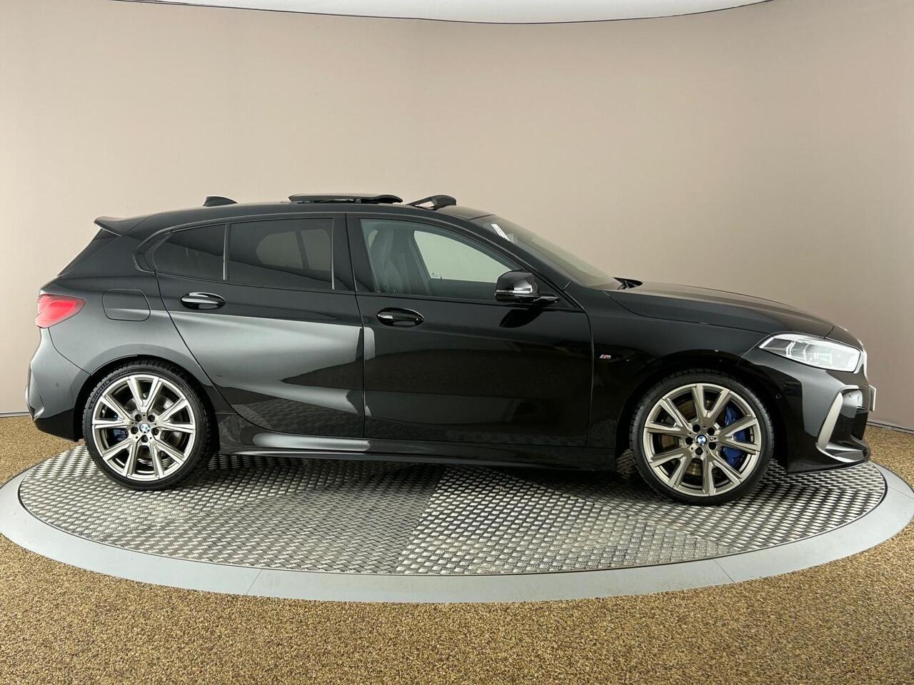 BMW 1 Series HT72LKK
