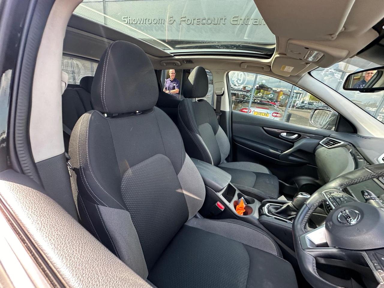 Nissan Qashqai DS70FZM