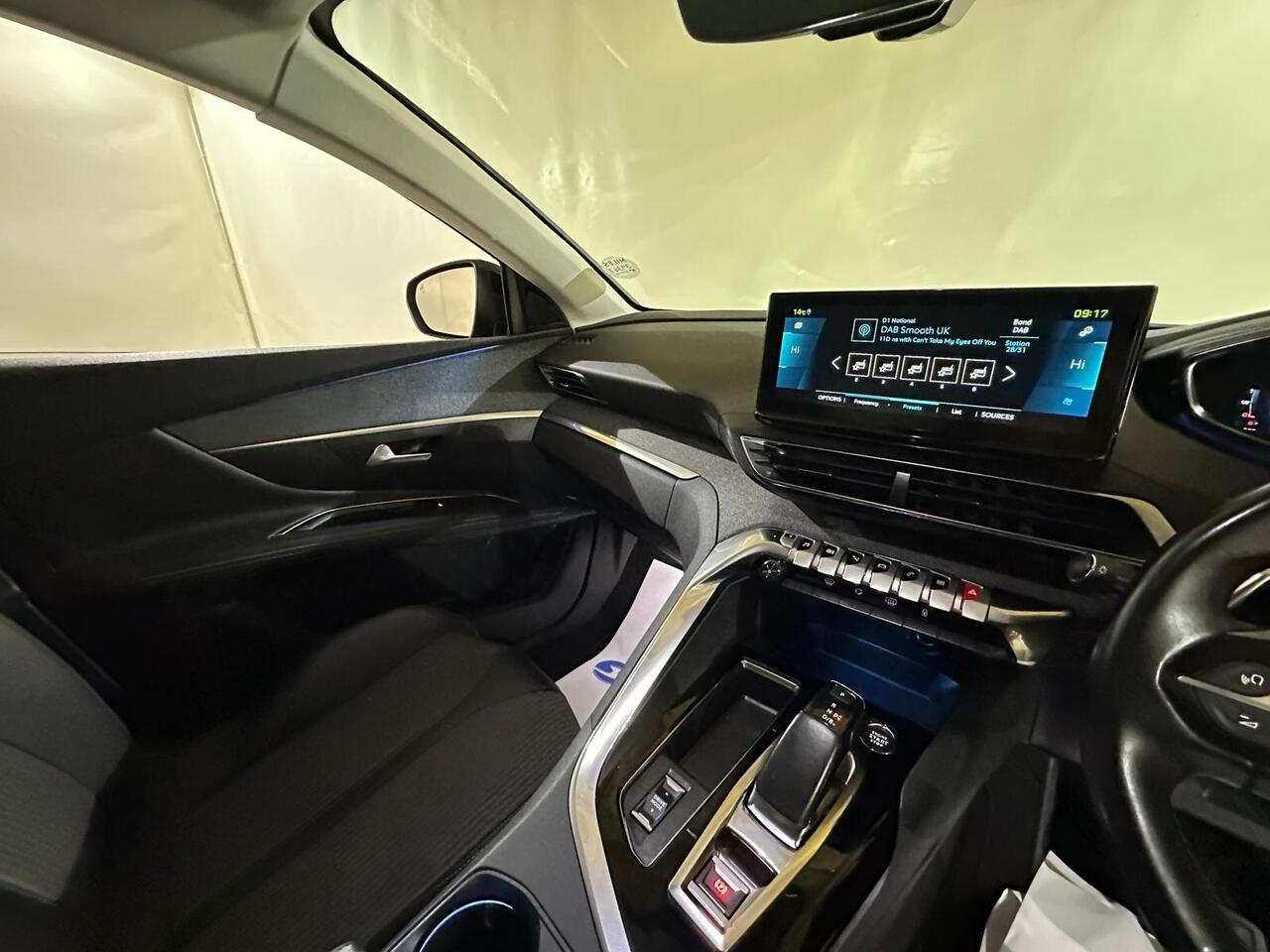 Peugeot 3008 VU22OOX