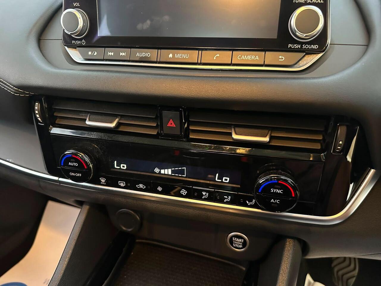 Nissan Qashqai DV71VYO