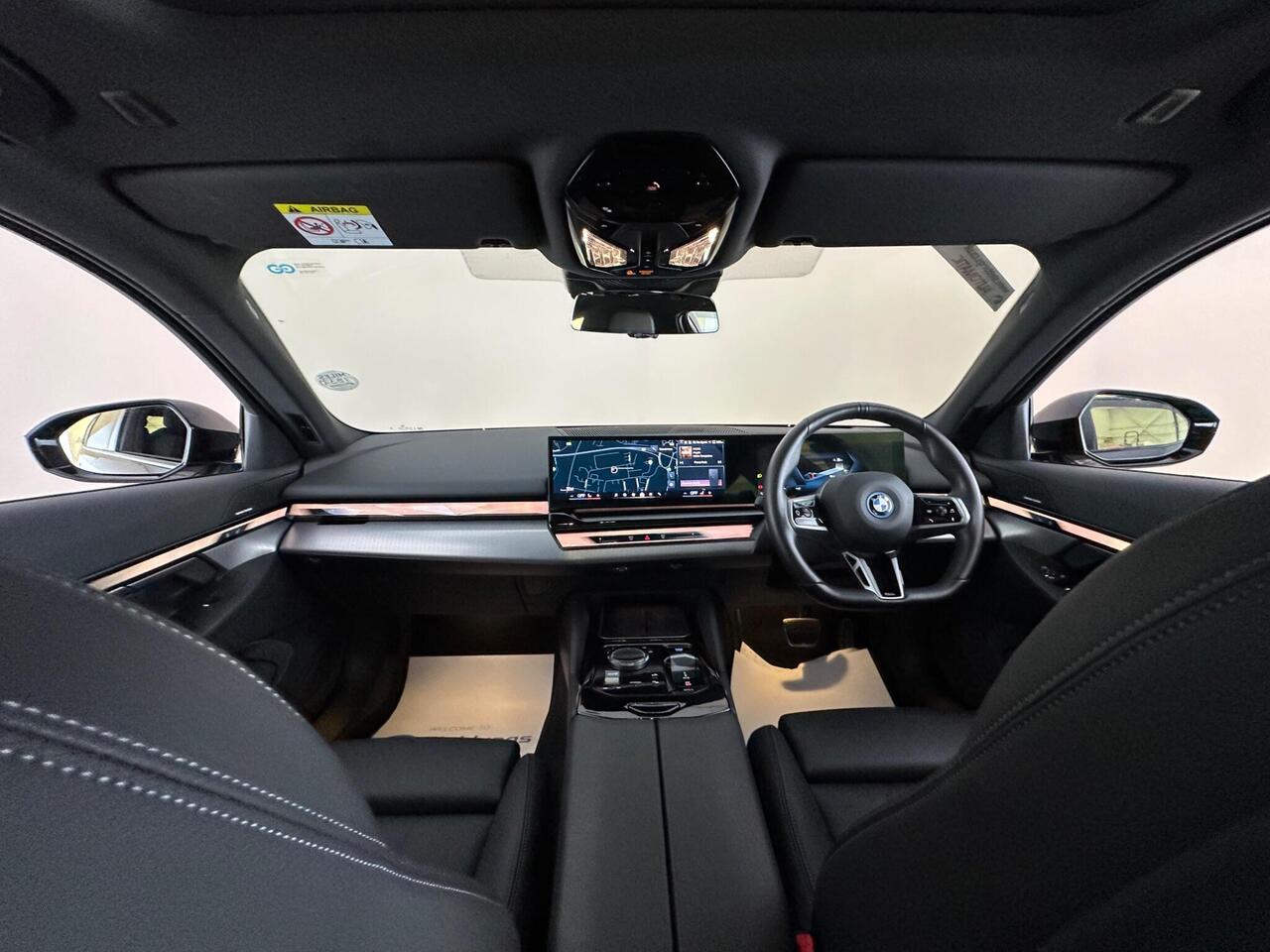 BMW i5 ML24HHM