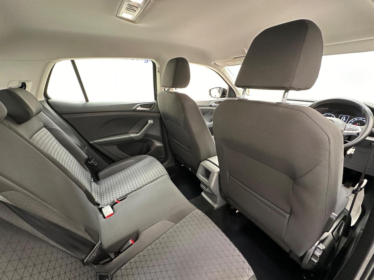 Volkswagen T-Cross RY19MVX