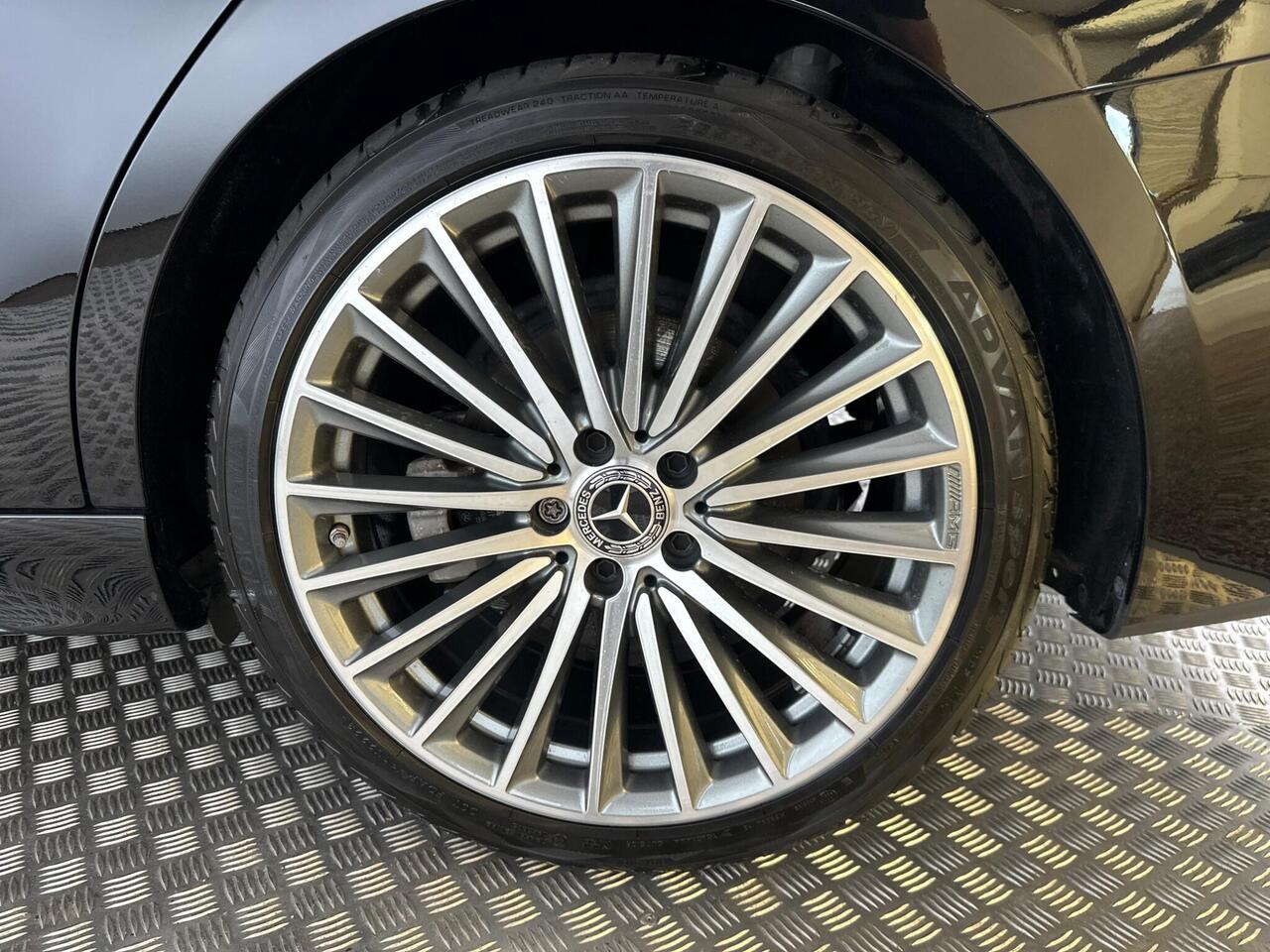 Mercedes-Benz C Class BU72PXT