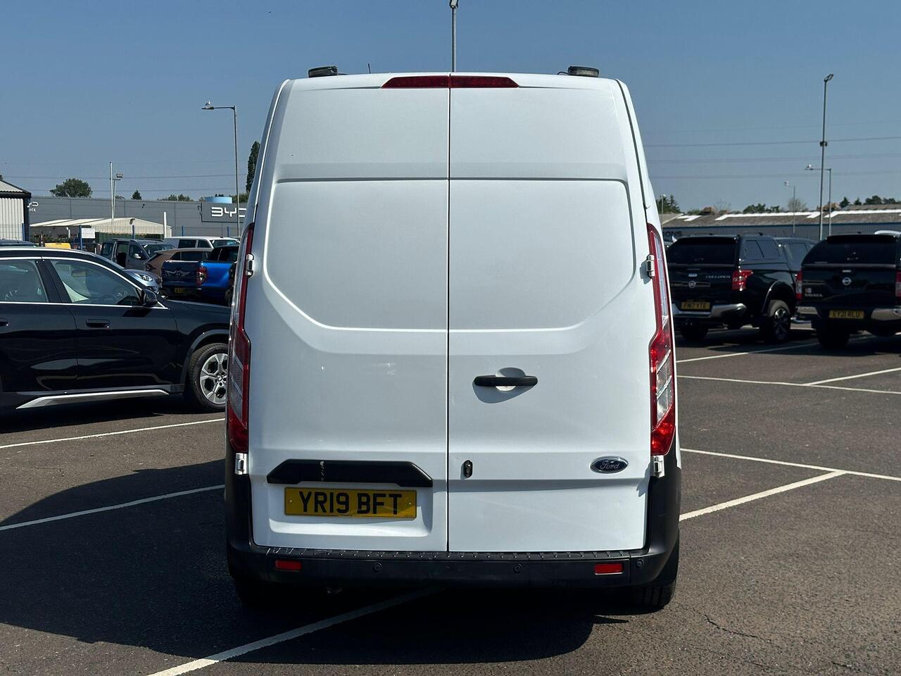 Ford Transit Custom YR19BFT