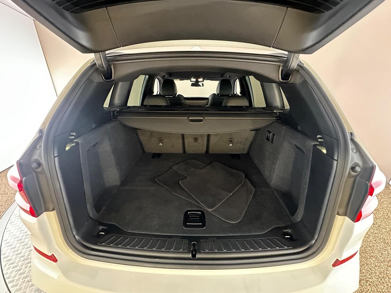 BMW X3 YL19ZFP