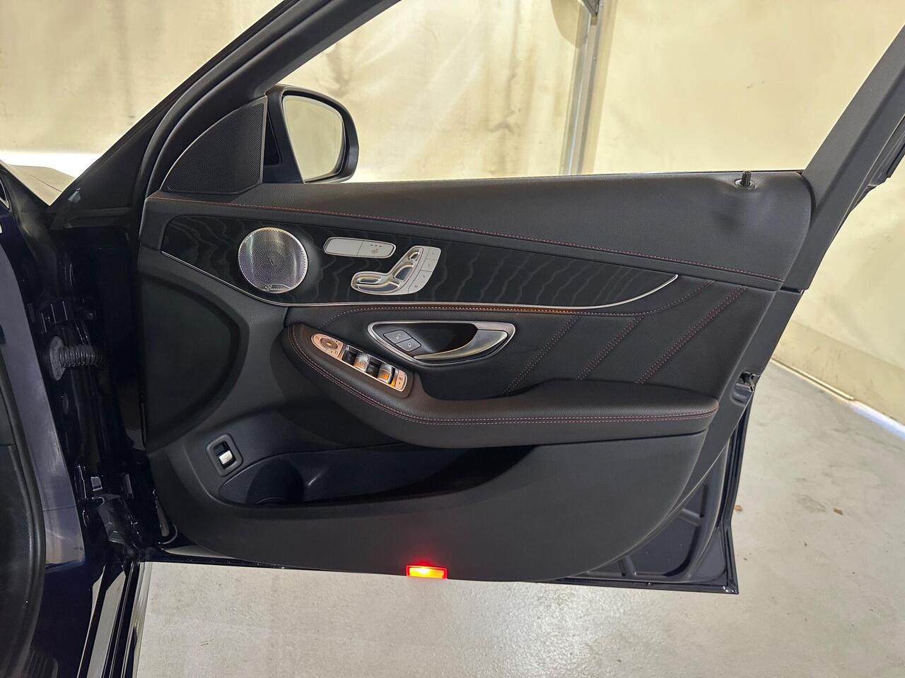 Mercedes-Benz C Class KE67KHP