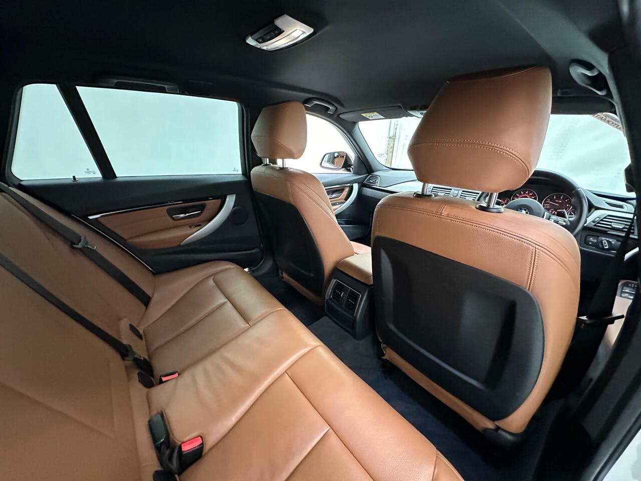 BMW 3 Series LG66UGK