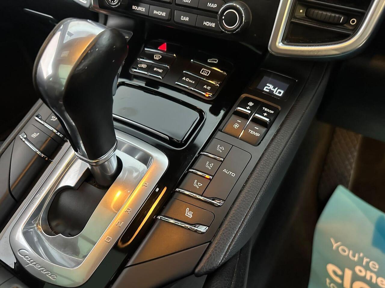 Porsche Cayenne KE67GBU