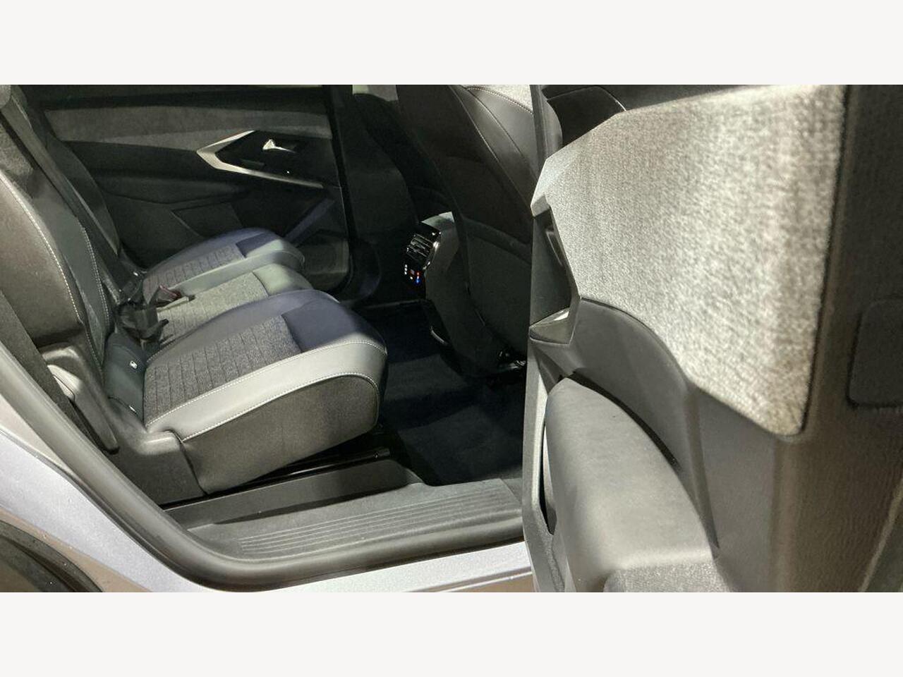 Peugeot 5008 BK25GKU
