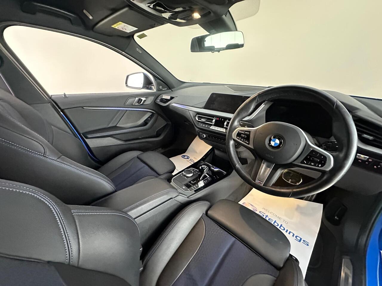 BMW 1 Series YE73WXW