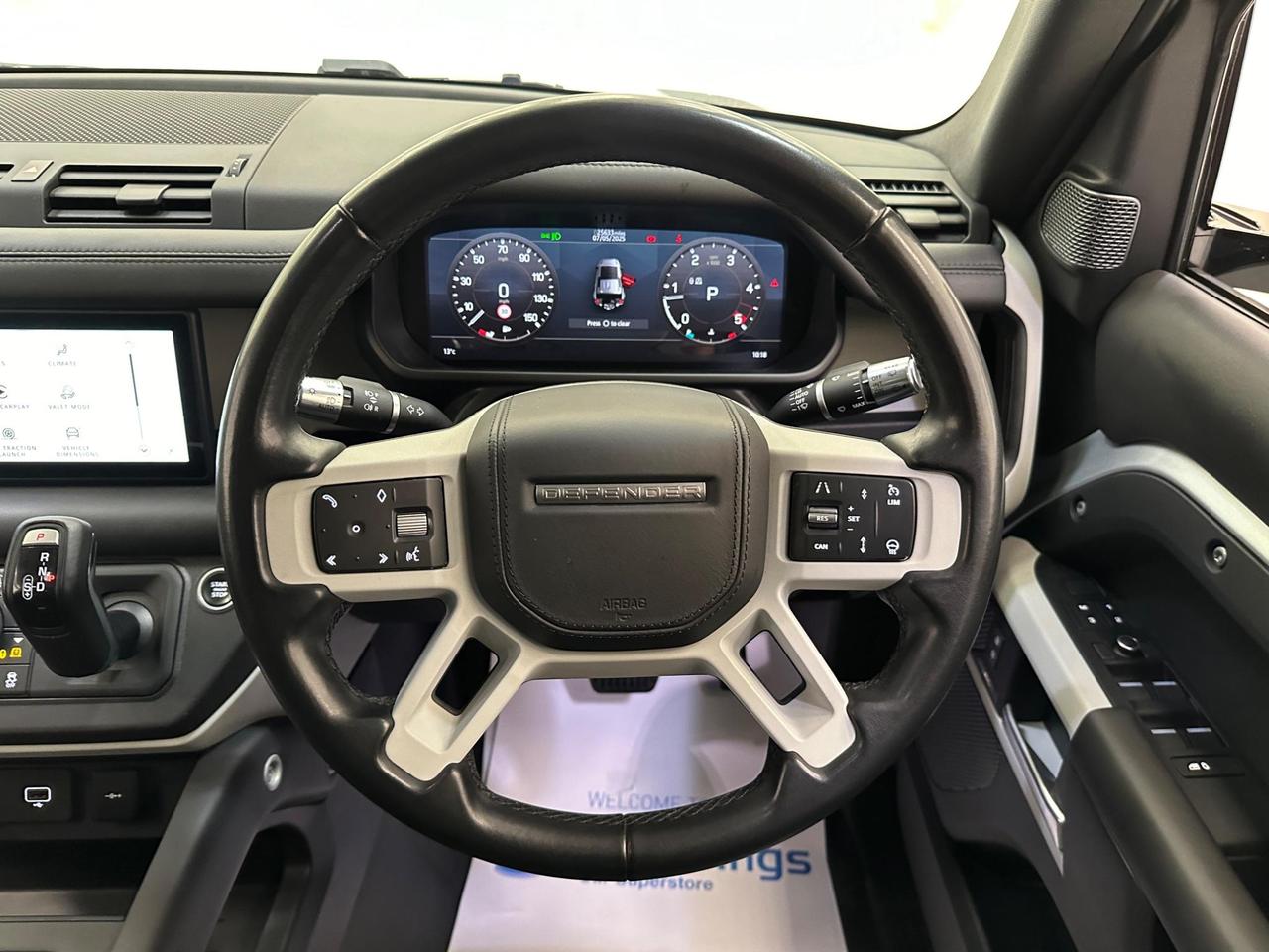 Land Rover Defender 110 KR70NFM