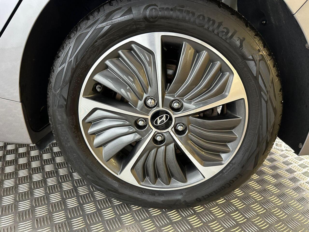 Hyundai IONIQ KM22UCT