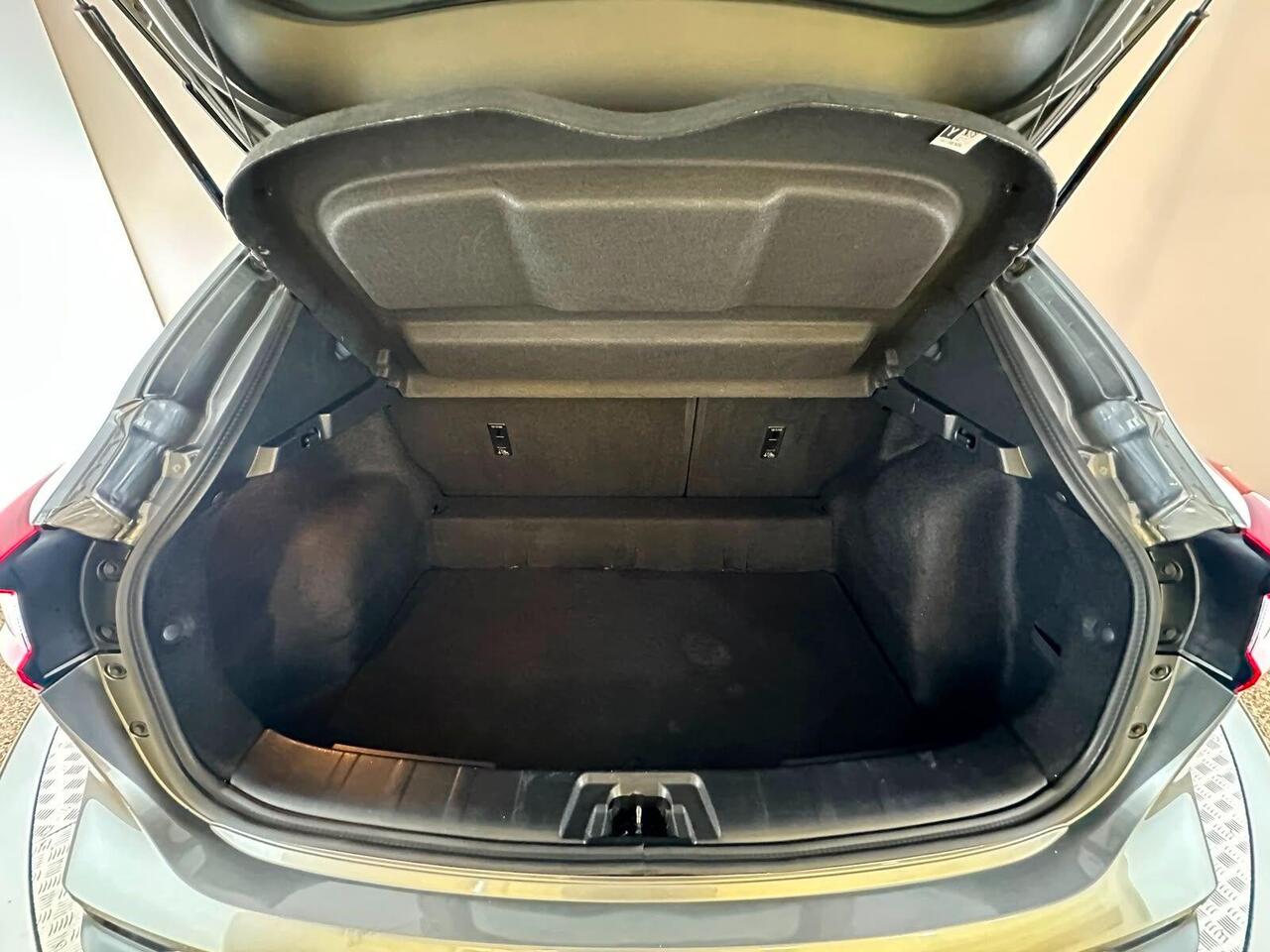 Nissan Qashqai YF69WFX