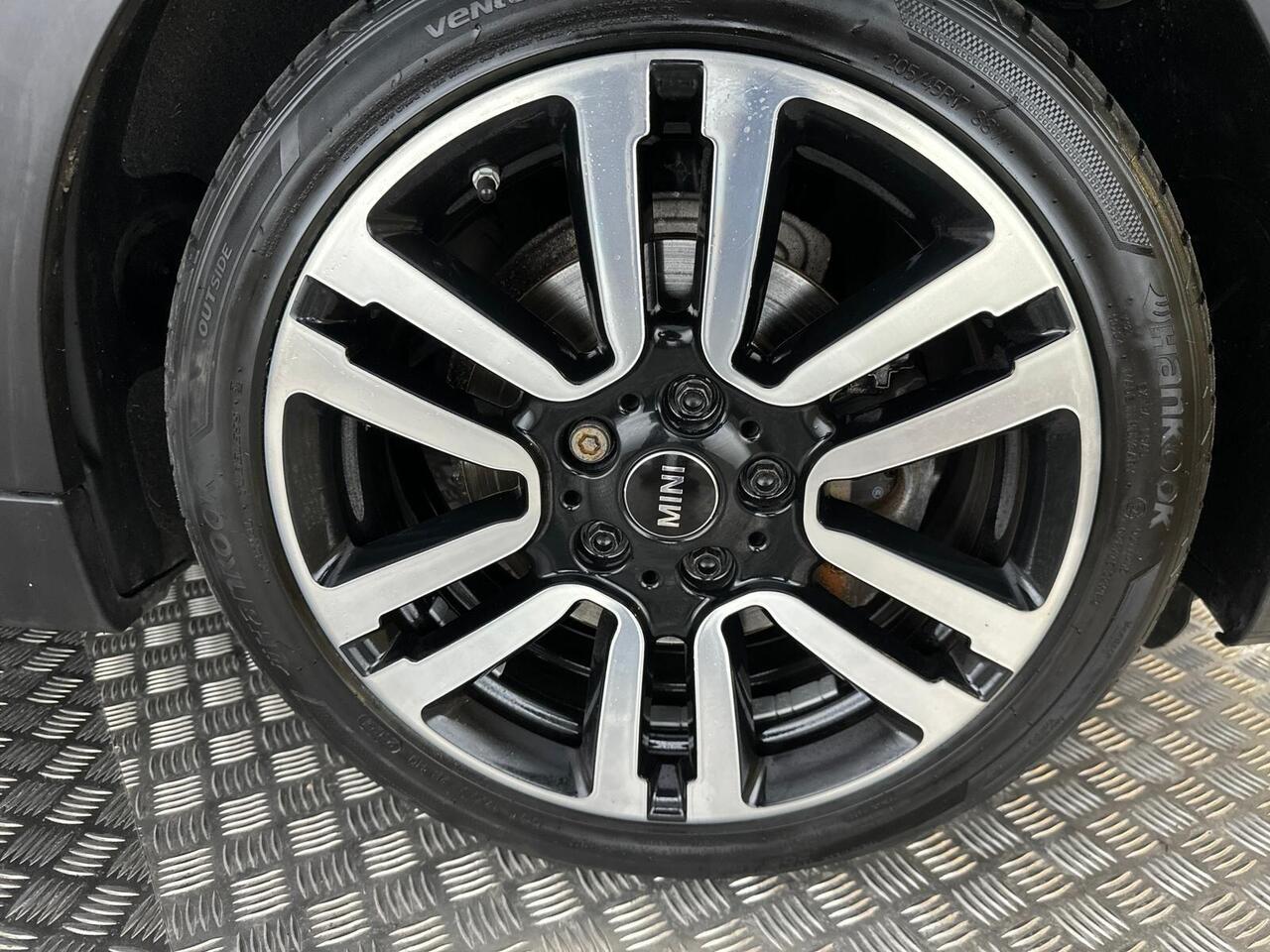 MINI Hatch LR19JVP