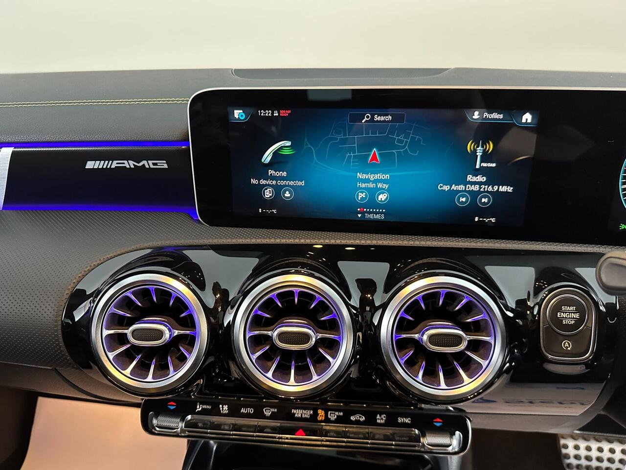 Mercedes-Benz CLA WR69HGN