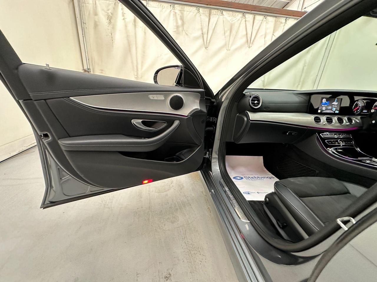 Mercedes-Benz E Class LO17YWC