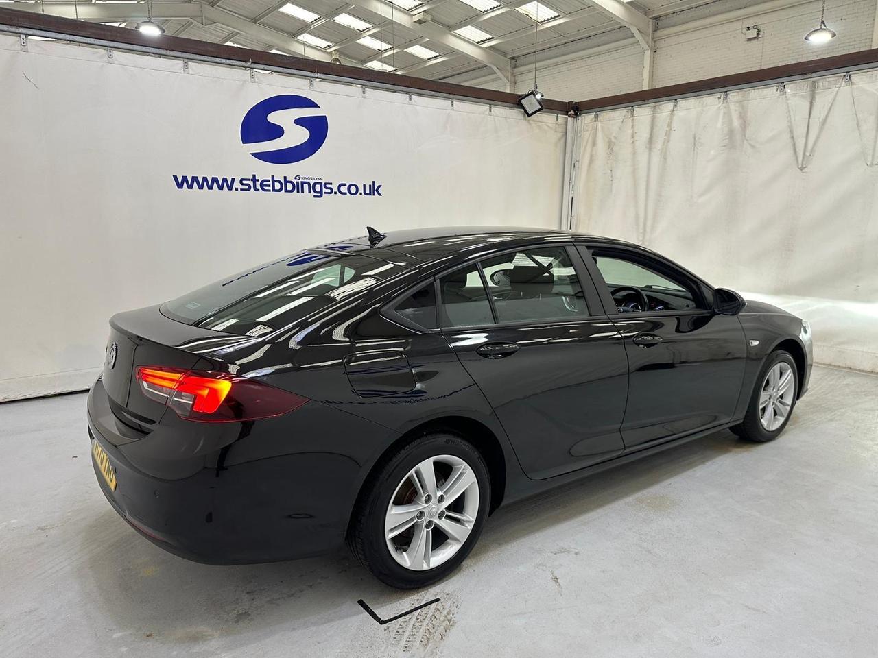 Vauxhall Insignia VU70YMO