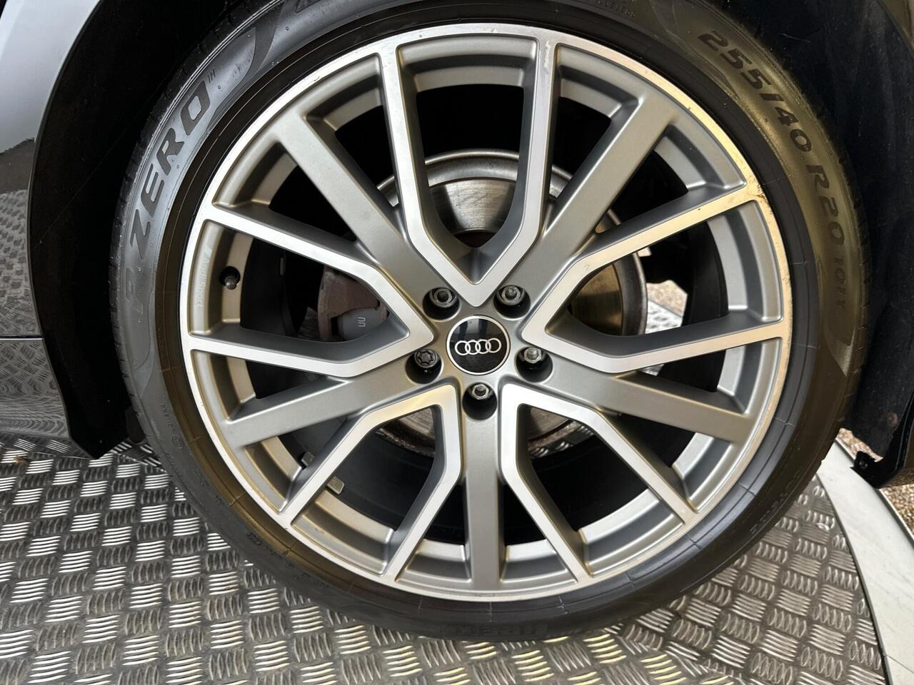 Audi A6 Avant YJ21LNB