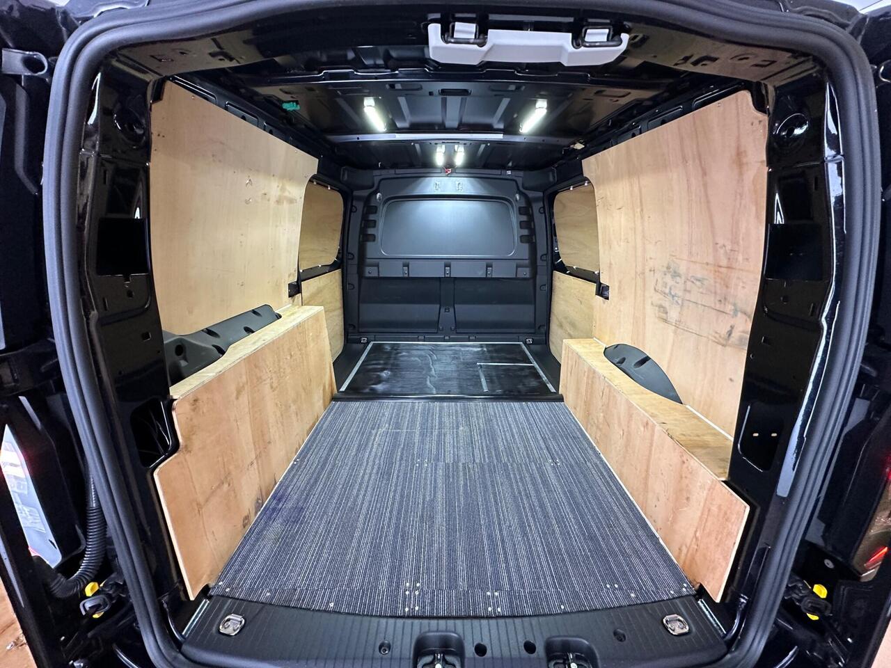 Volkswagen Caddy Maxi OV23YSY