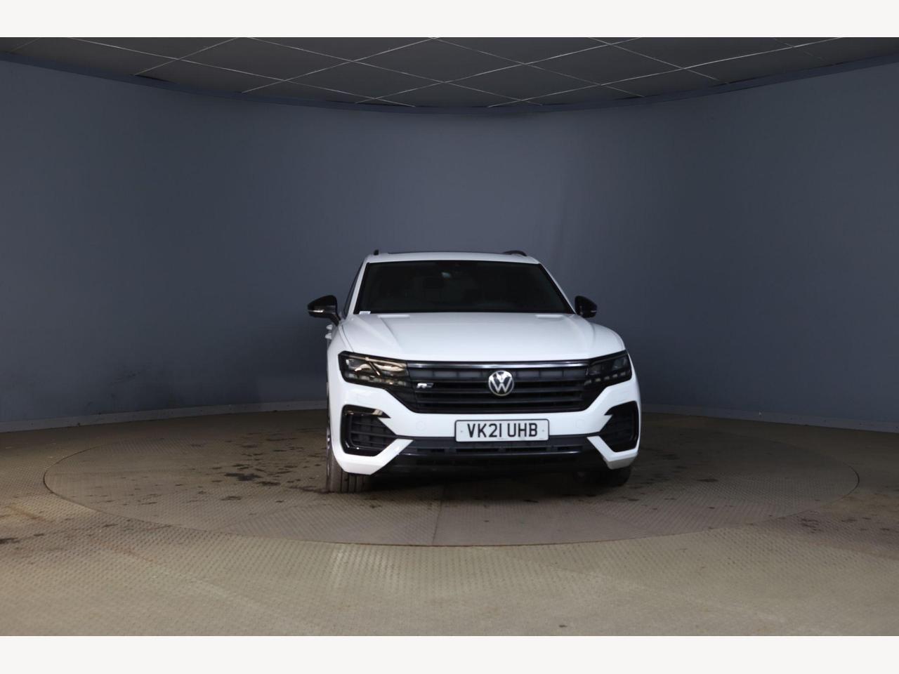Volkswagen Touareg VK21UHB