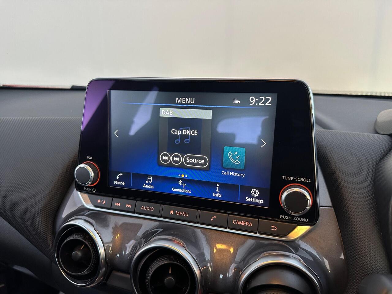 Nissan Juke DX24YBL