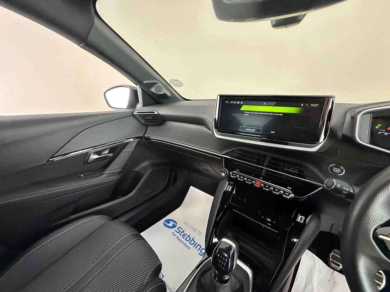 Peugeot 208 MJ24ZXE