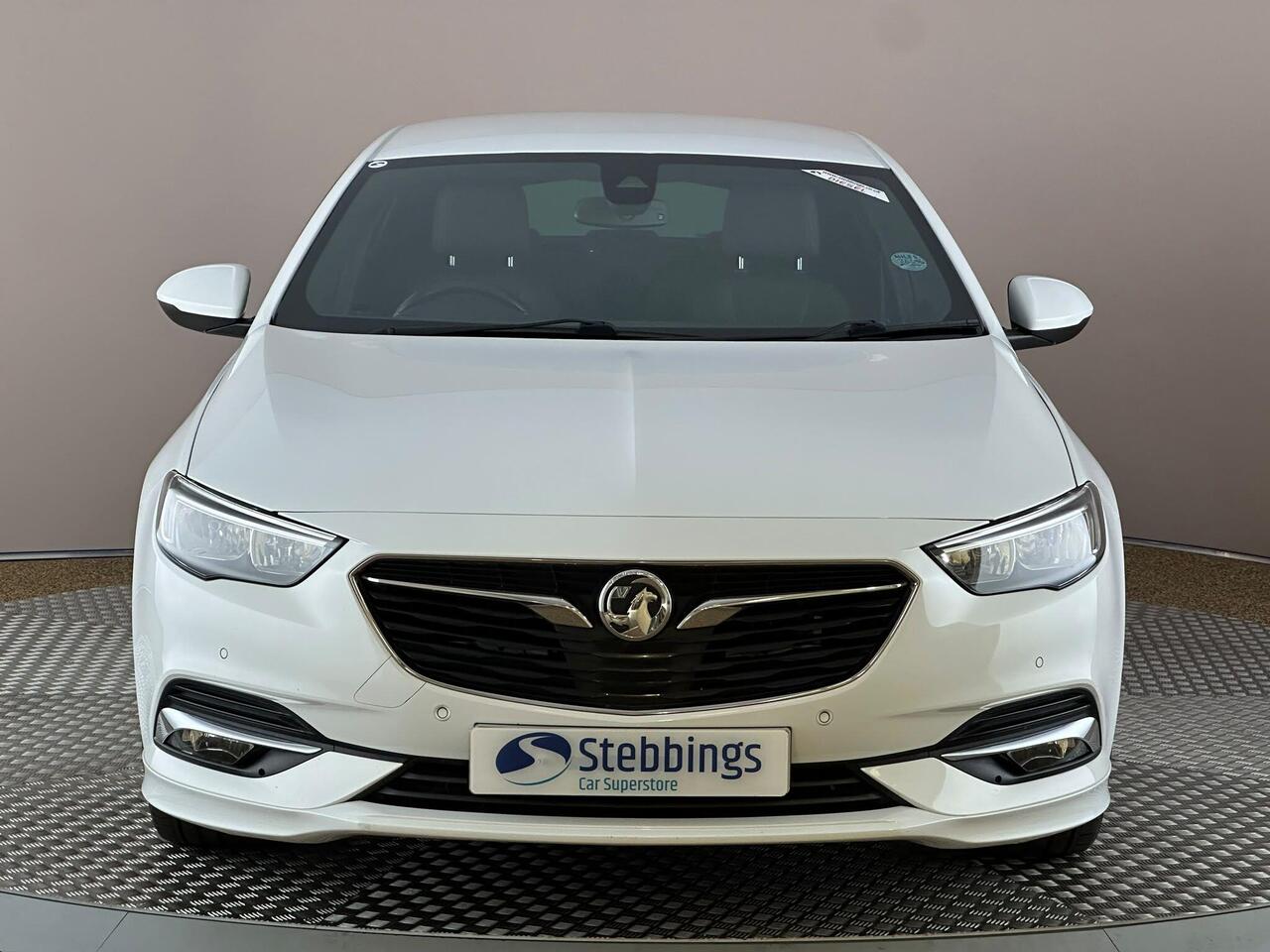 Vauxhall Insignia BF17CKL