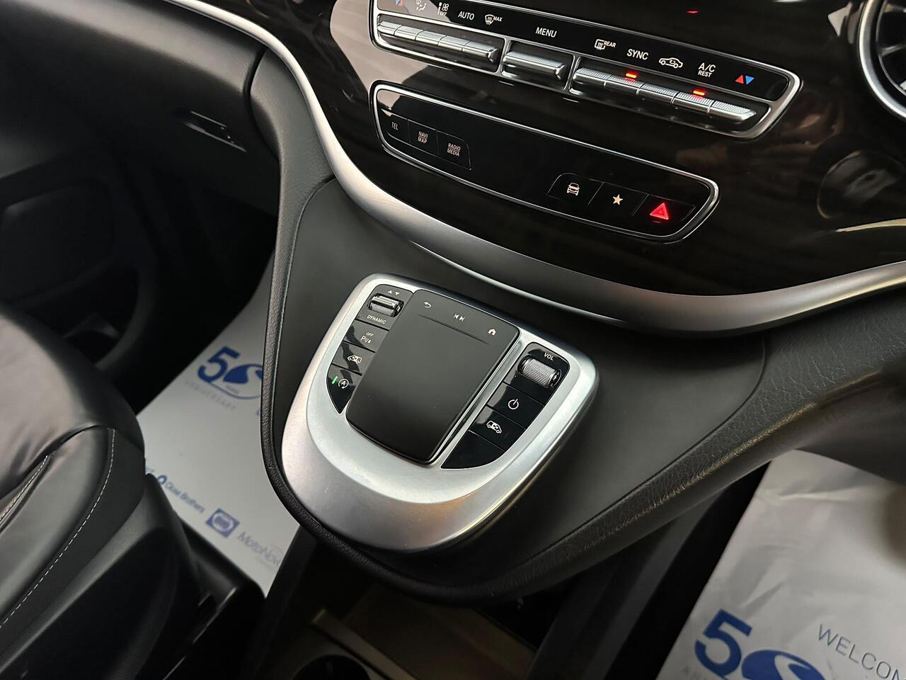 Mercedes-Benz V Class WA72UGG