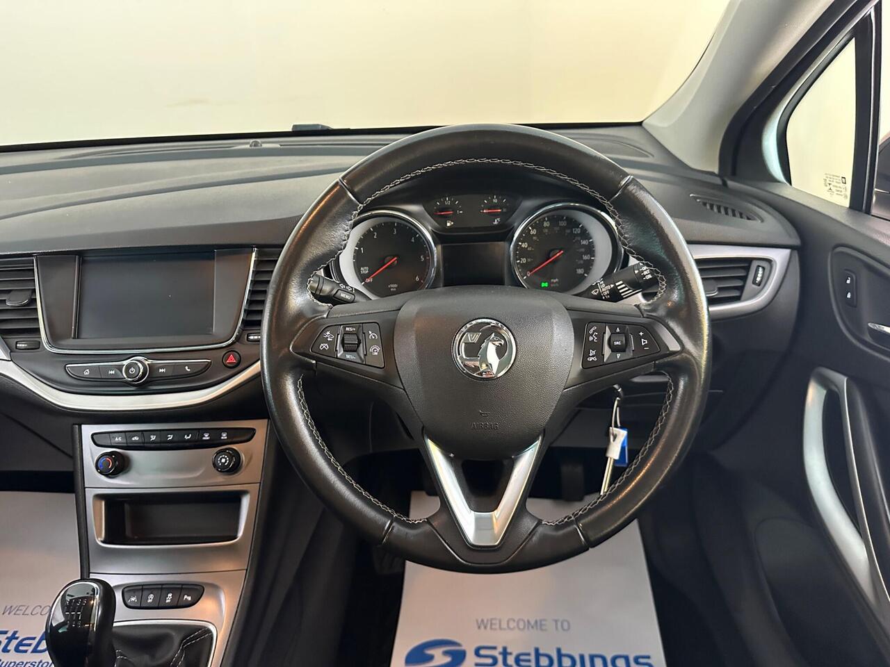 Vauxhall Astra DV68VUO