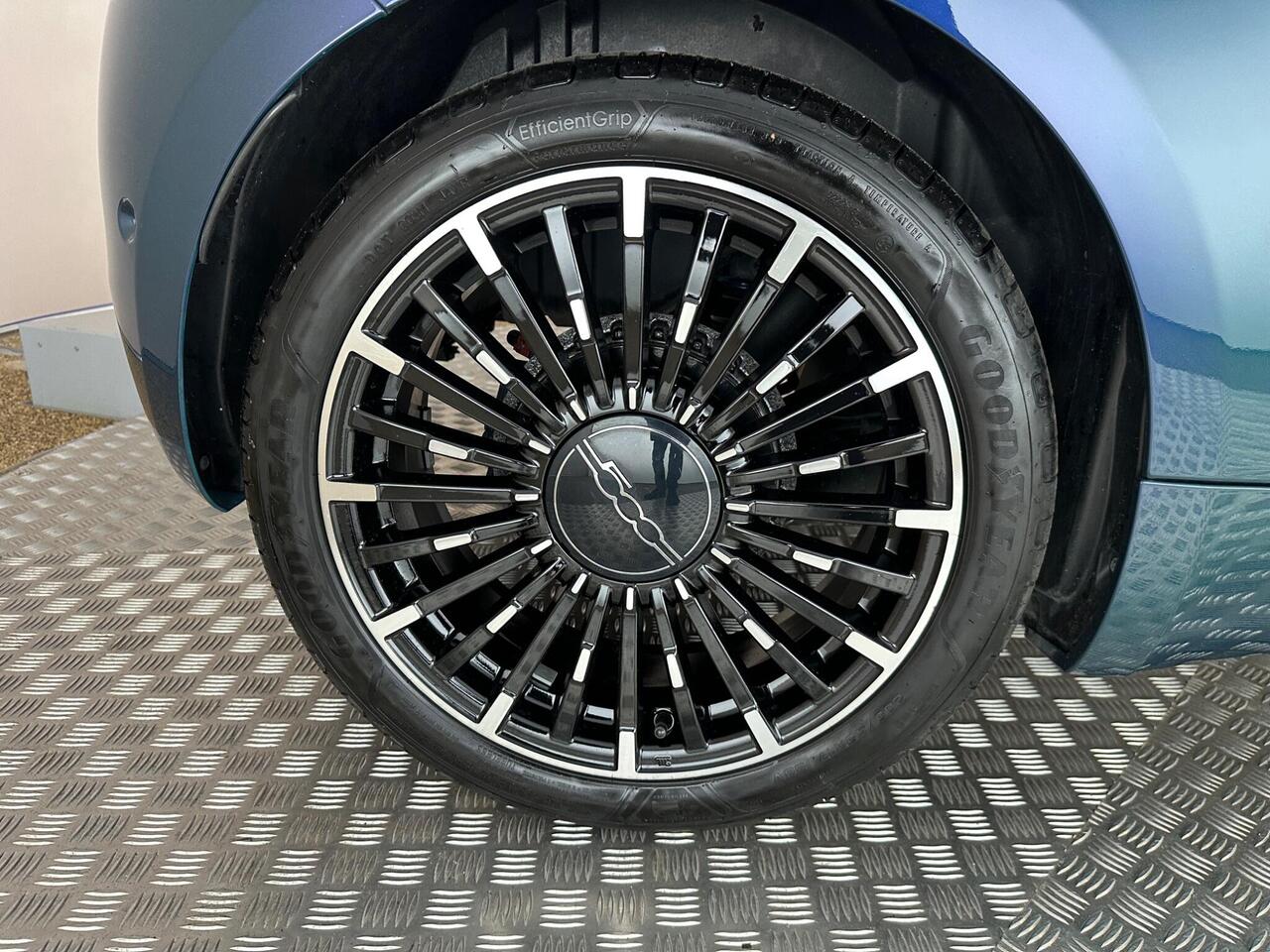 Fiat 500e C EP21HBA