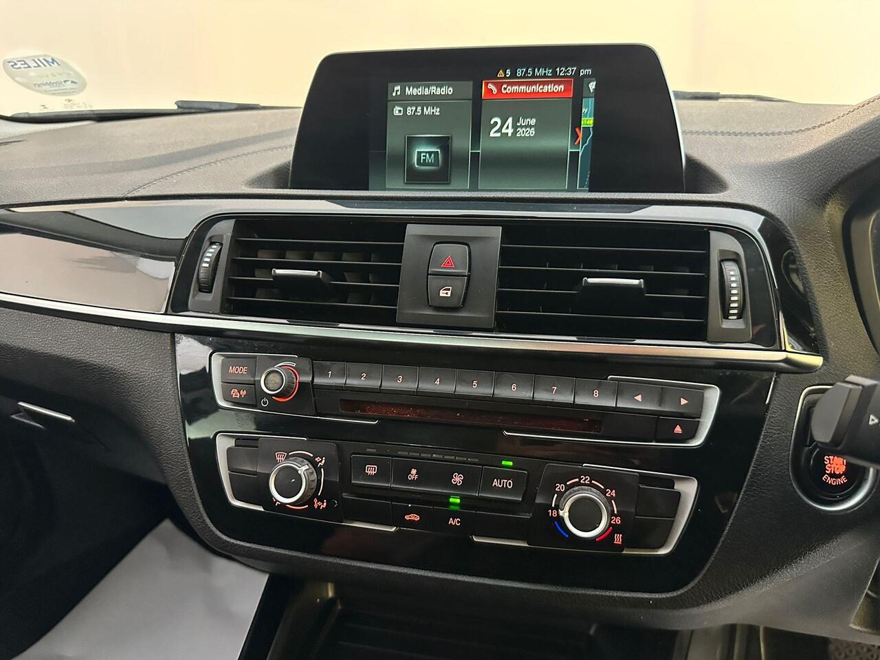 BMW 1 Series RY19NVN