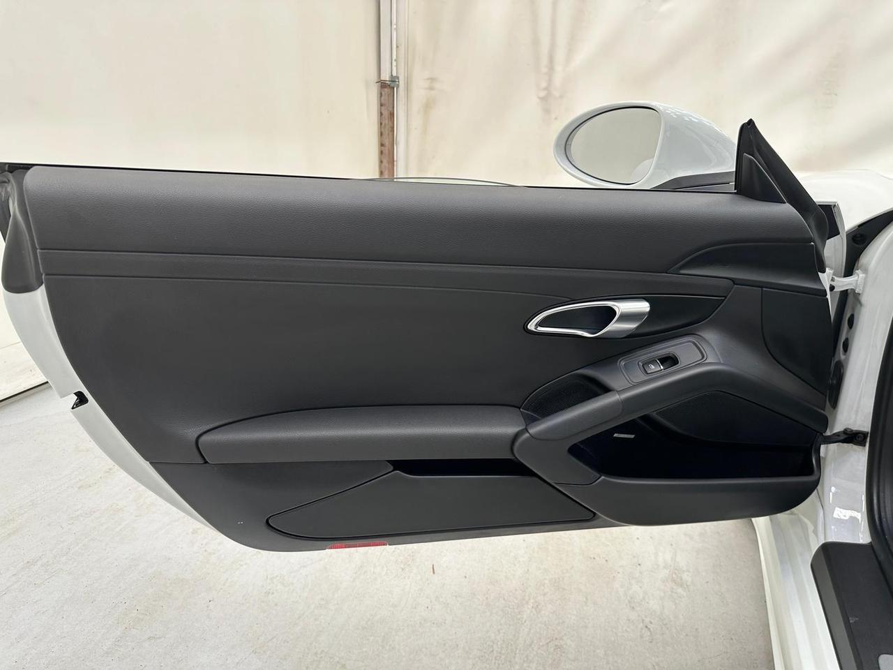 Porsche 718 Boxster KU18PDK