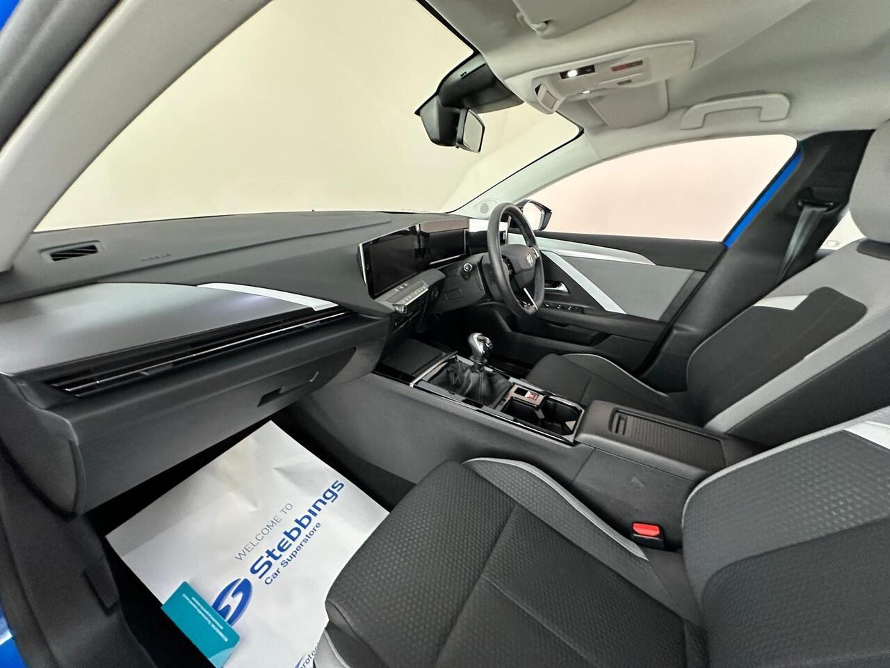 Vauxhall Astra DL22XJH