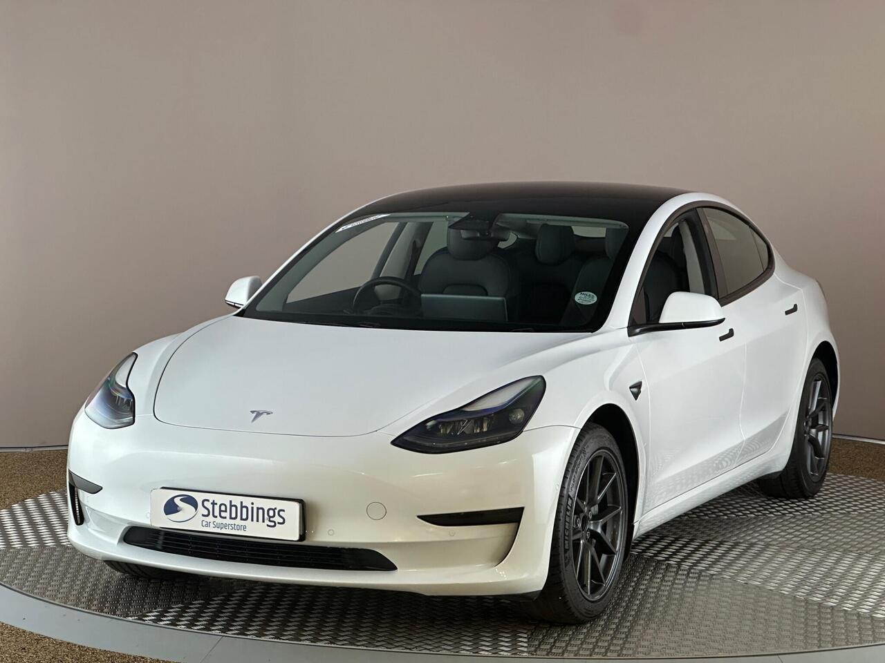 Tesla Model 3 AF72VHK