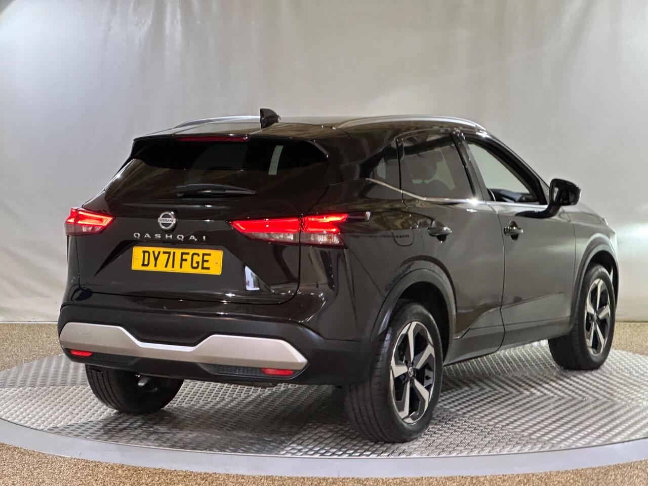 Nissan Qashqai DY71FGE