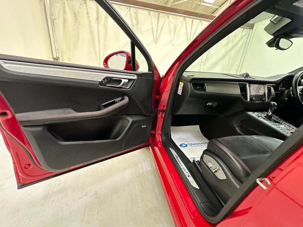 Porsche Macan AF17MLL