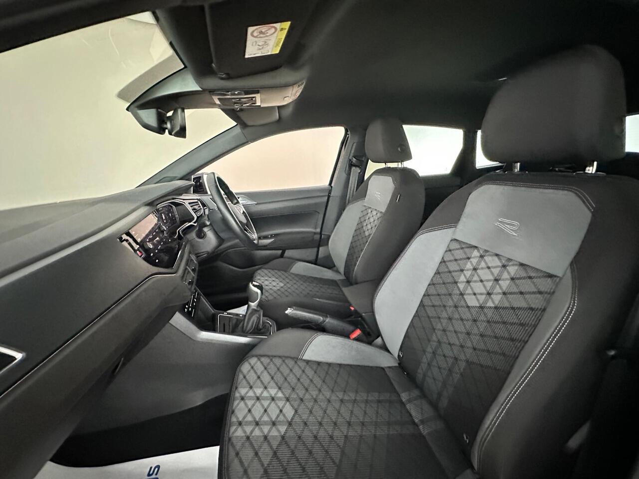 Volkswagen Taigo VN23YAF